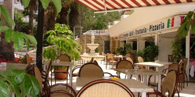 italian restaurant movies